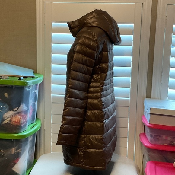 Andrew Marc Chocolate Puffer Jacket - Picture 5 of 9